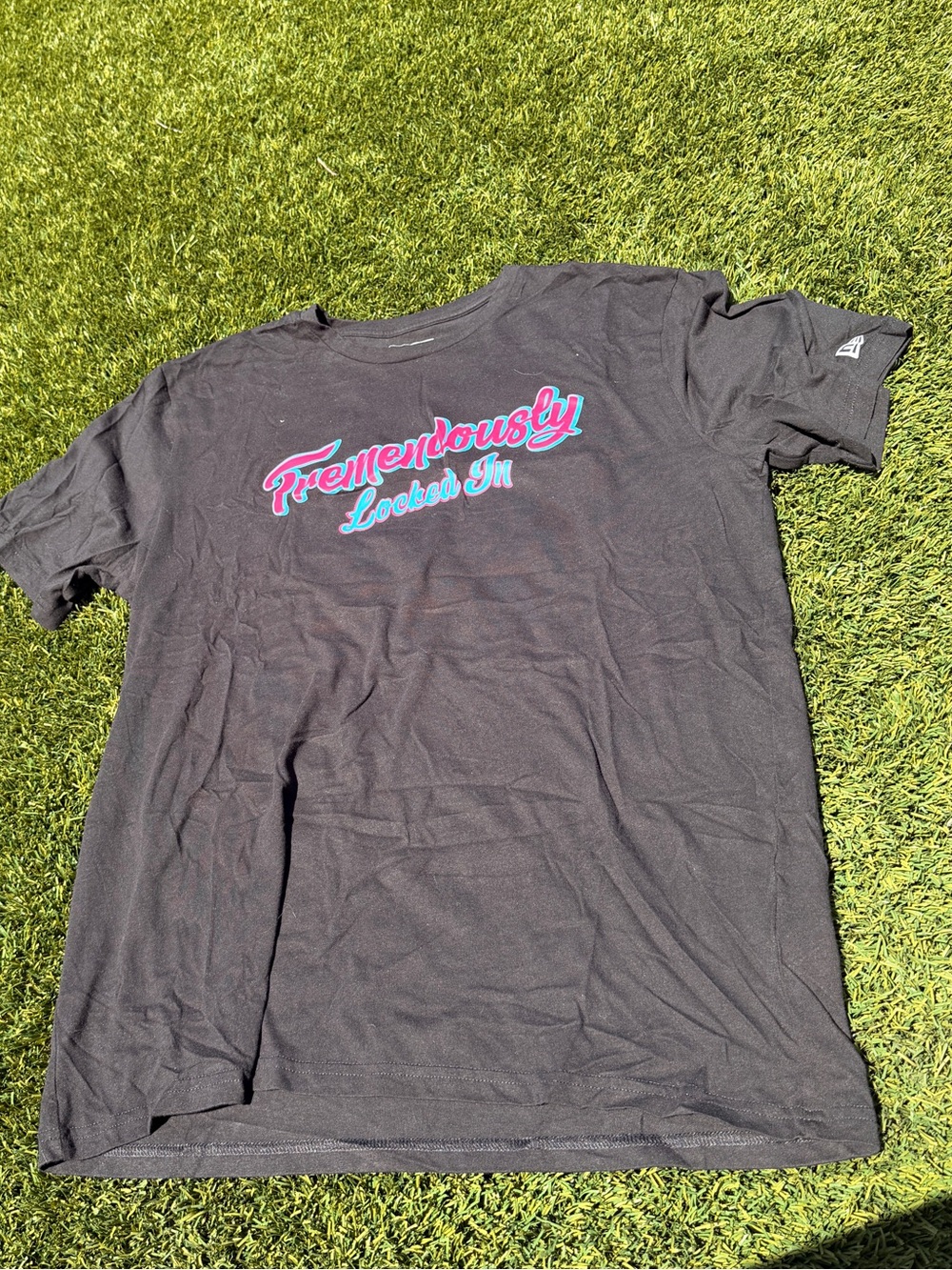 Black Red Sox “Tremendously locked in” Romy Gonzalez Tee